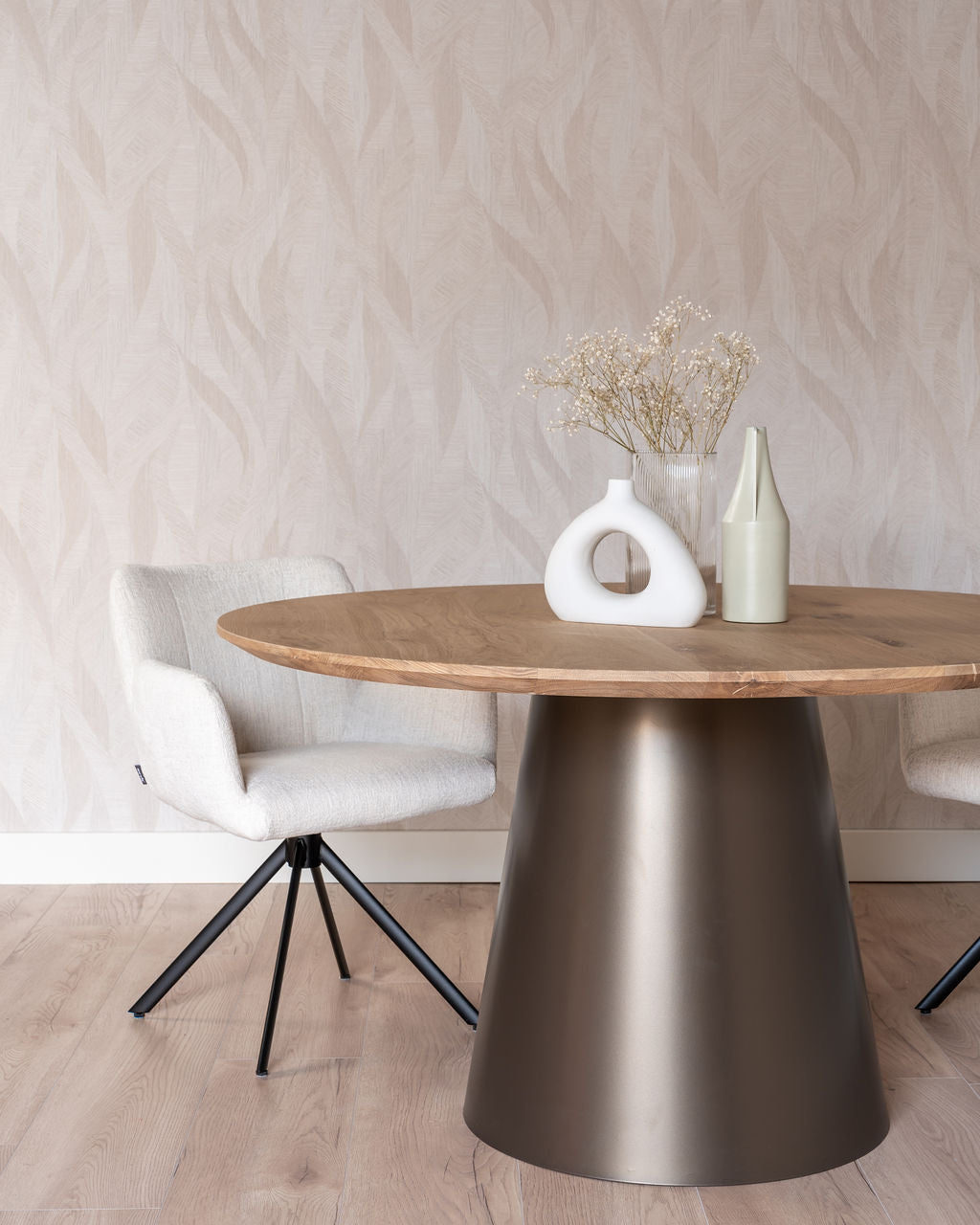 Ronde eiken eettafel Lotte