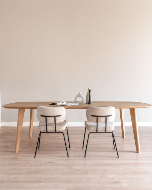 Deens ovale eiken eettafel Finn