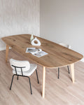 Deens ovale eiken eettafel Finn