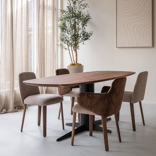 Deens ovale notenhouten eettafel Dex