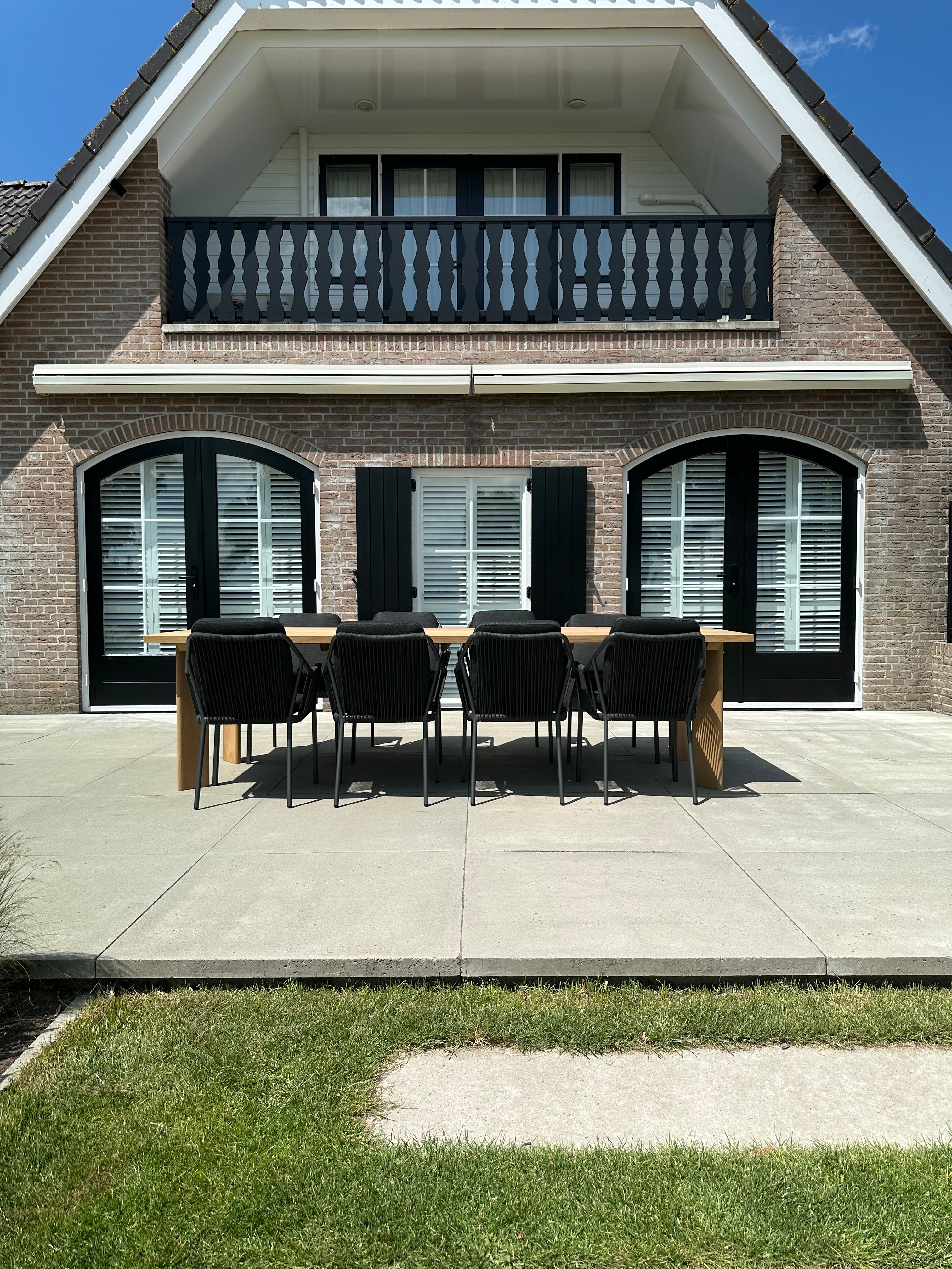 iroko tuintafel Mika