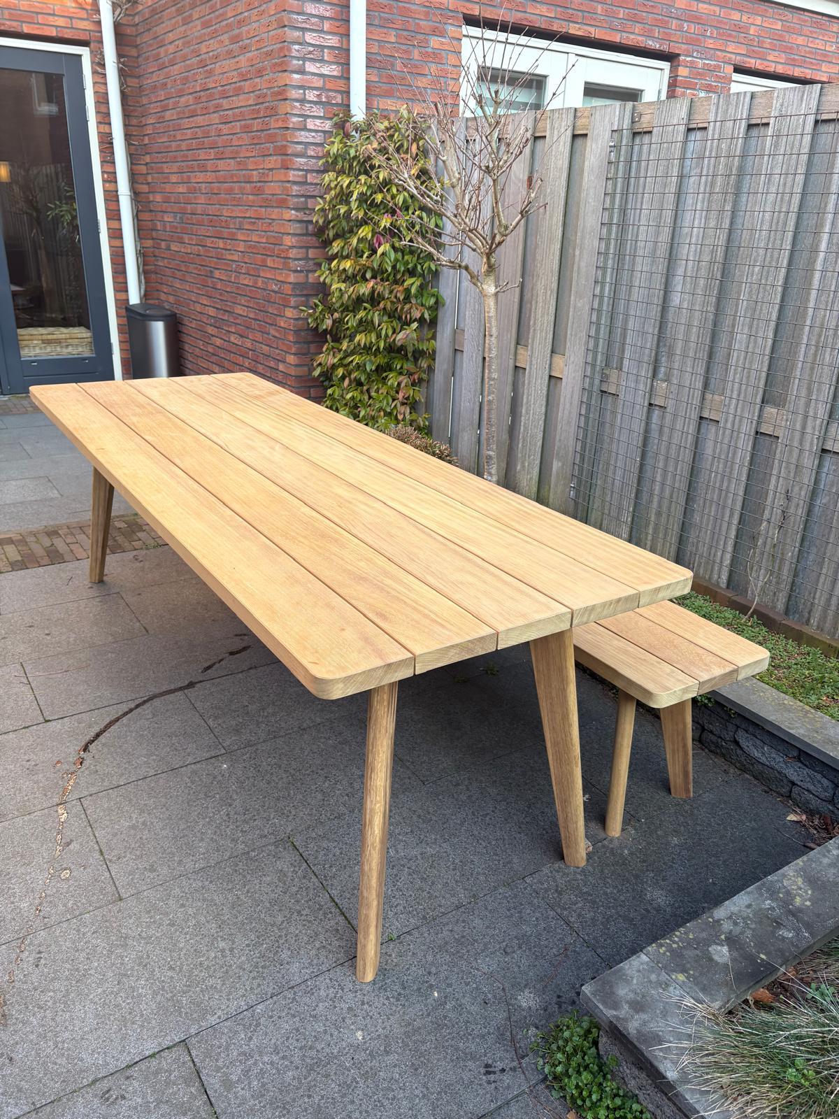 iroko tuintafel Finn