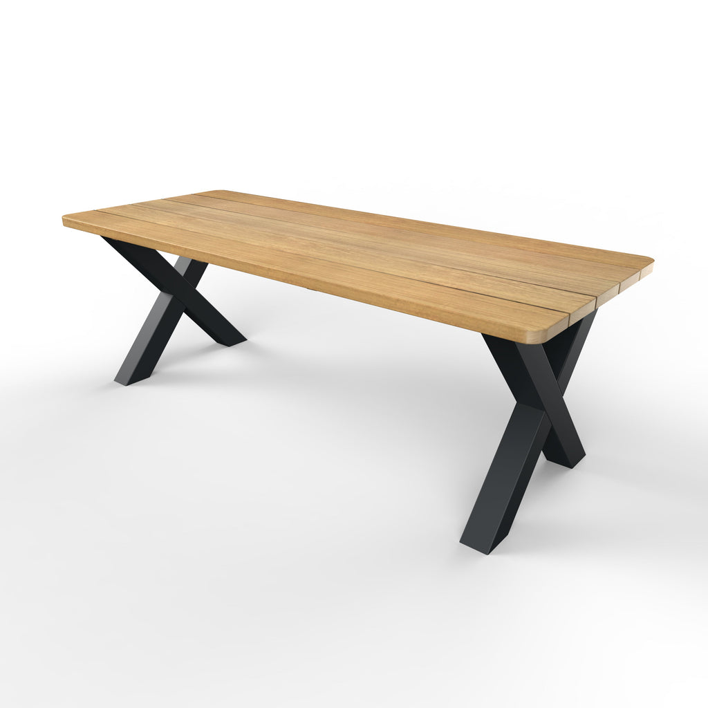 Iroko hardhouten tuintafel X-poten