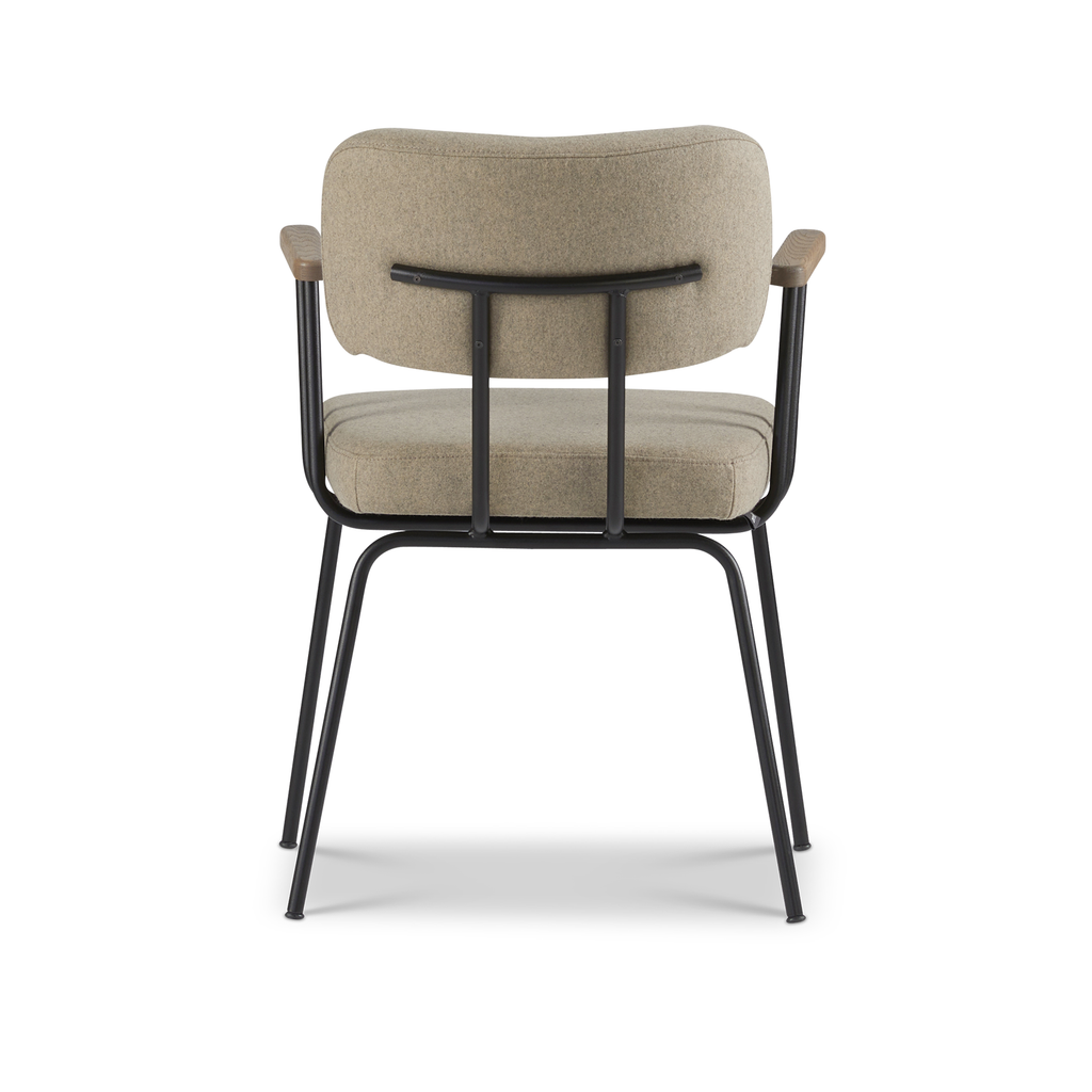 Ted eetkamerstoel met armleuning - new wool stone - zwart onderstel - armleuning tabacco